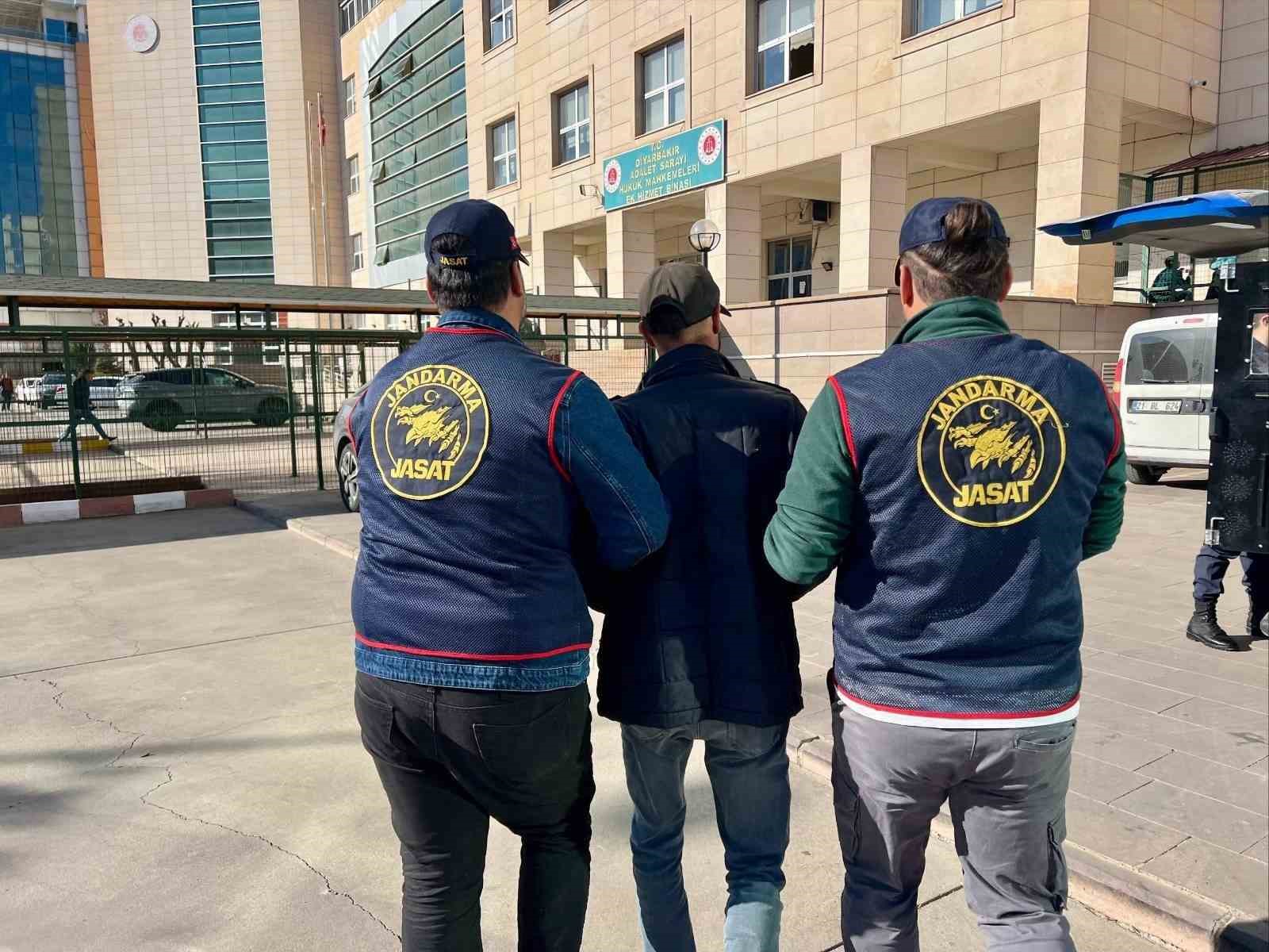Diyarbakır’da haklarında kesinleşmiş hapis cezası bulunan 6 şahıs yakalandı