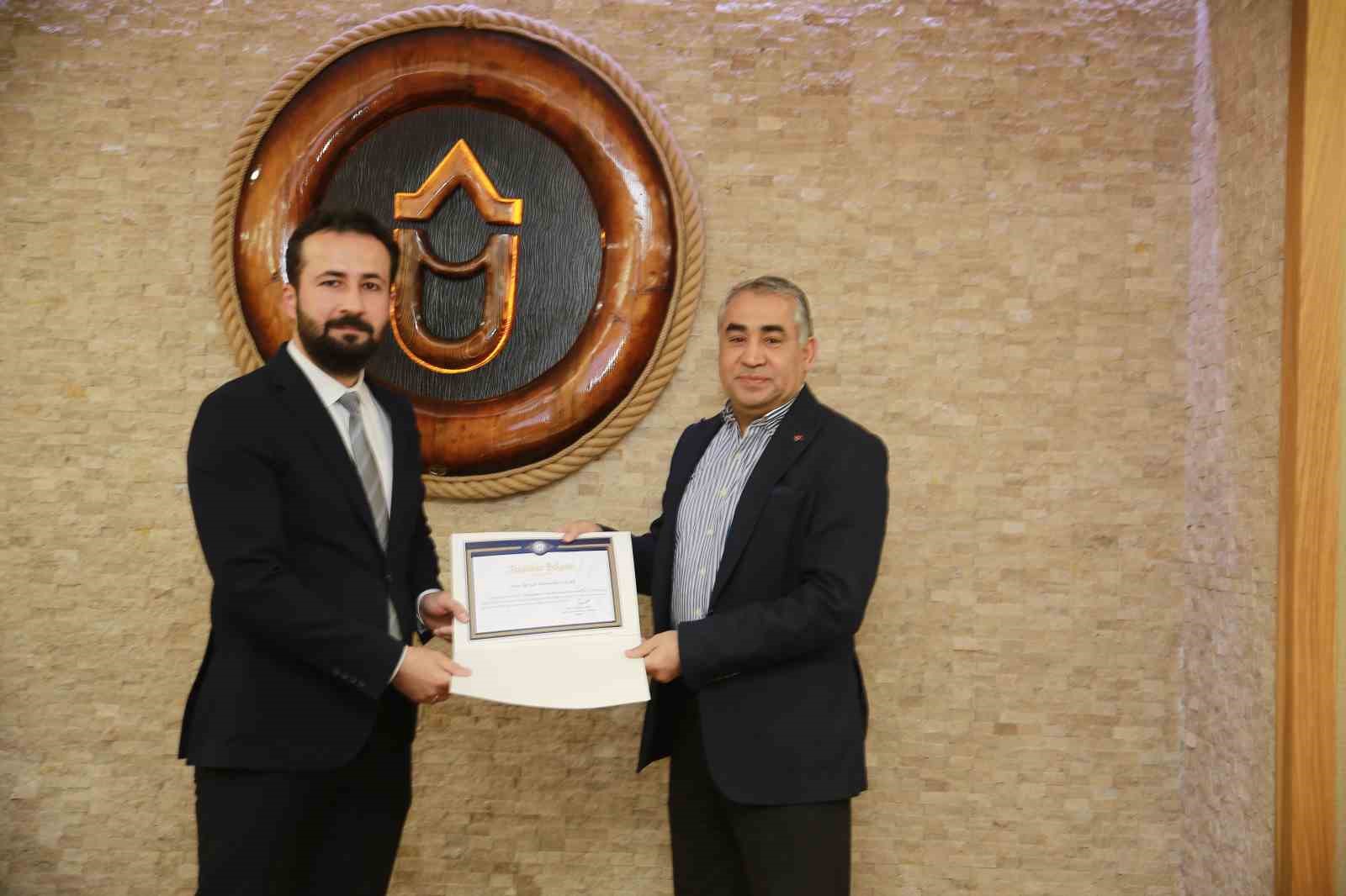 AD&Uuml;&rsquo;de hizmet i&ccedil;i eğitim programları d&uuml;zenlendi
