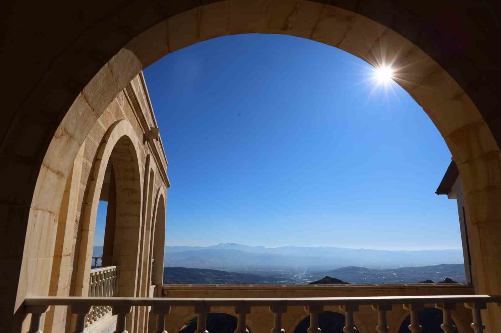 Medeniyetler beşiği Harput’ta bahar havası