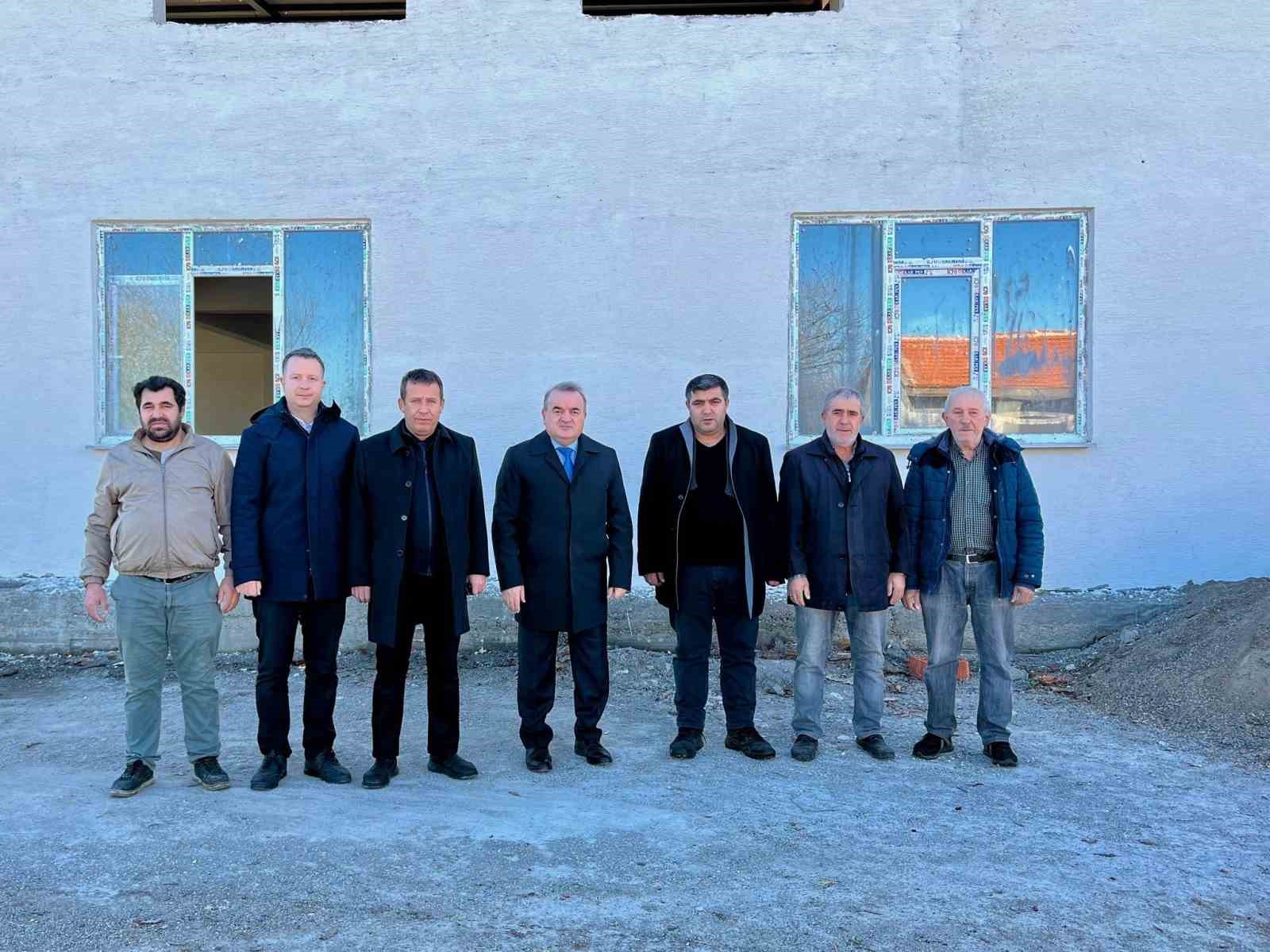 Boz&uuml;y&uuml;k&rsquo;te k&ouml;y yatırımları yerinde incelendi
