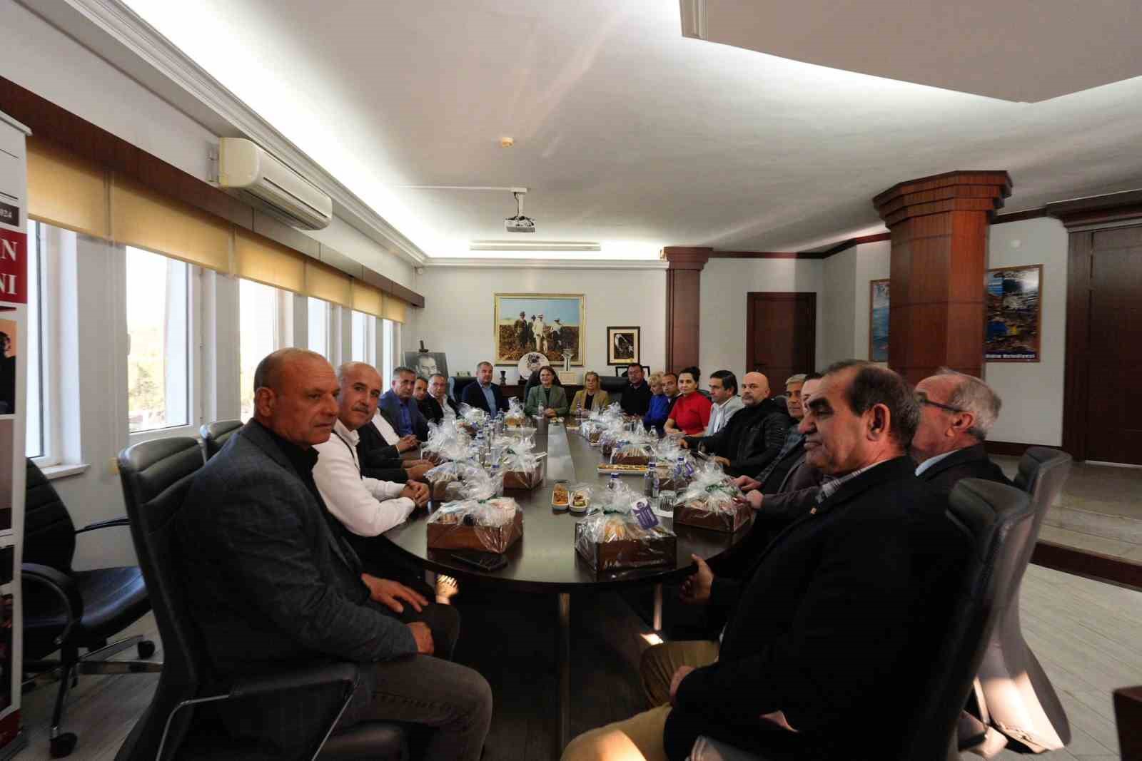 Didim Belediyesi’nden muhtarlarla yeni yıl öncesi değerlendirme ve planlama toplantısı