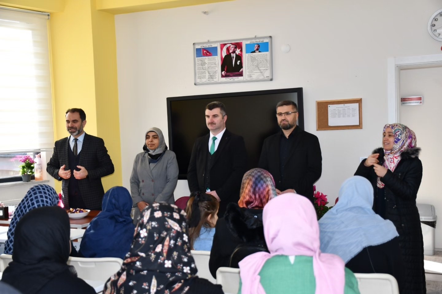 K&uuml;tahya&rsquo;da &ouml;zel &ouml;ğrencilerden anlamlı ziyaret
