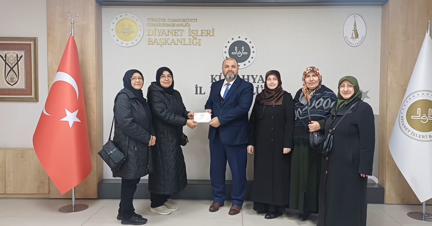 Kütahya’da Kur’an Kursu kursiyerlerinden Gazze’ye destek