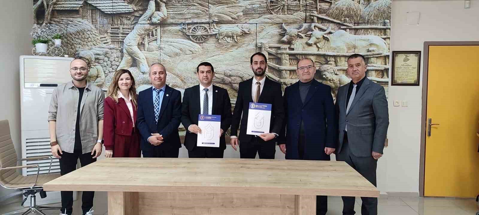 Buharkent MYO ile Buharkent Halk Eğitim Merkezi arasında iş birliği protokolü imzalandı