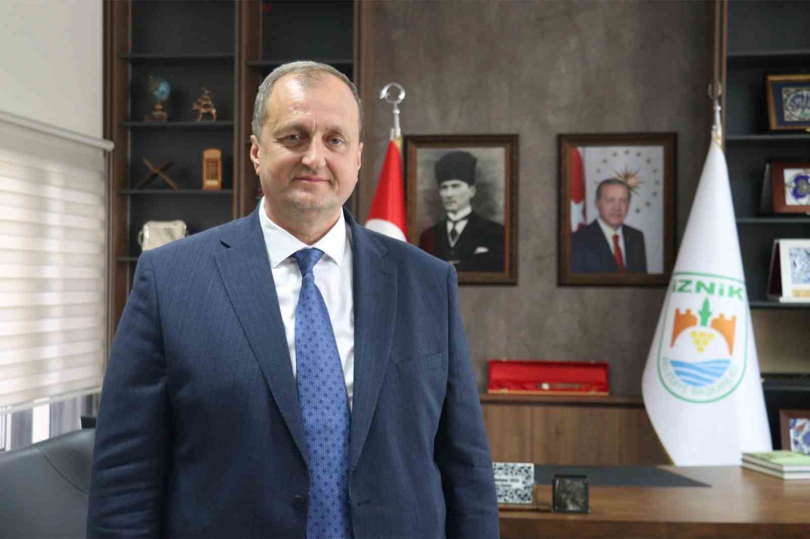 İznik Belediyesi&rsquo;nden 365 g&uuml;n sıcak yemek desteği
