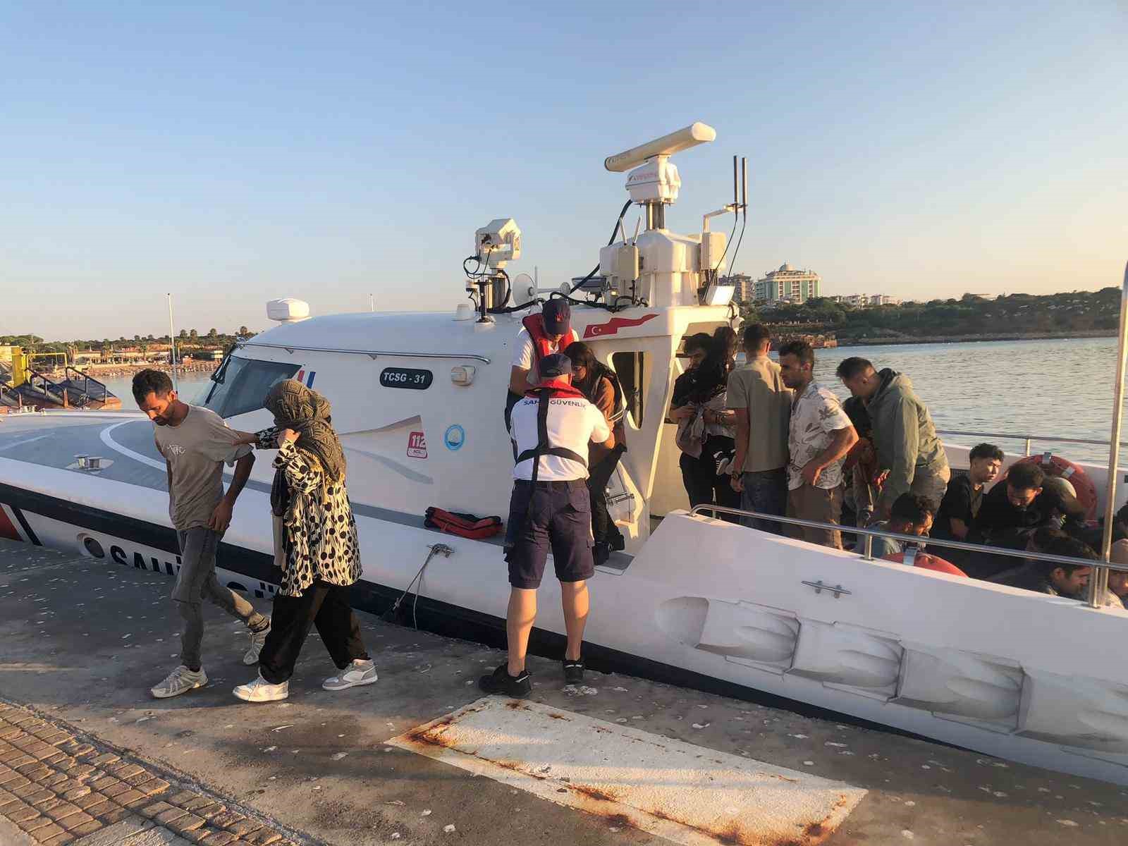 Aydın&rsquo;da 3 ayda 289 d&uuml;zensiz g&ouml;&ccedil;men kurtarıldı
