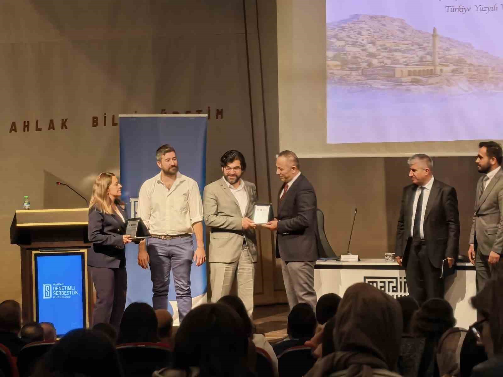 Mardin&rsquo;de "Ge&ccedil;mişten Geleceğe Denetimli Serbestlik" paneli
