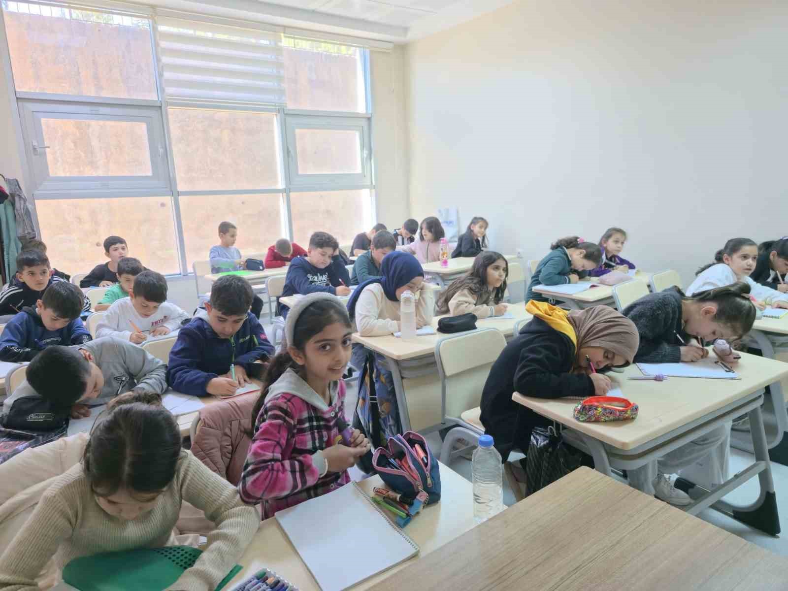 Elazığ’da gençlik merkezleri ile gelecek inşa ediliyor