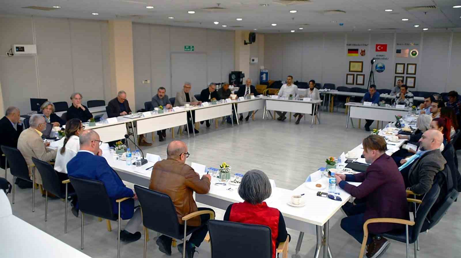 Priene Antik Kenti Danışma Kurulu ilk toplantısını S&ouml;ke Belediyesi ev sahipliğinde yaptı

