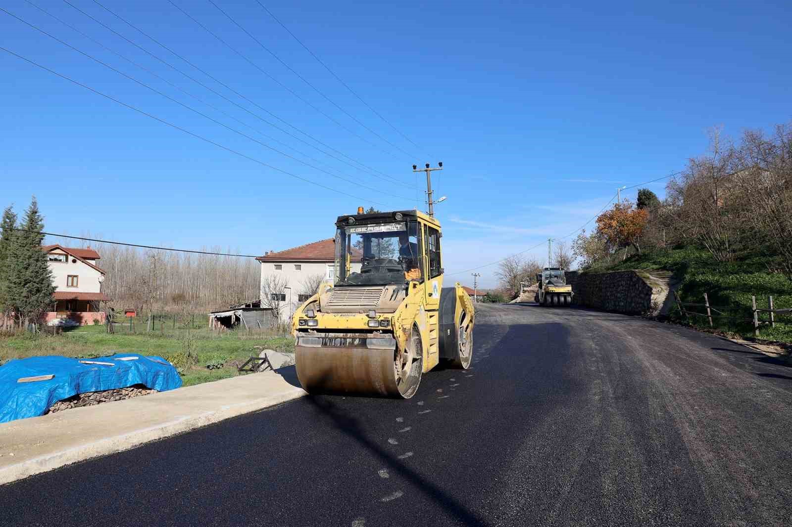 Akyazı&rsquo;da altyapı bitti, asfalt serimi başladı
