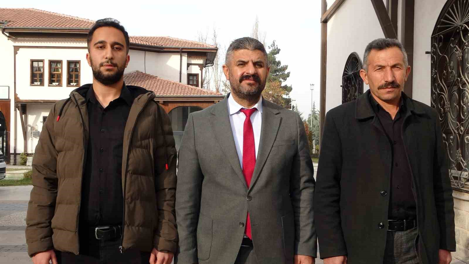 CHP’den istifa eden meclis üyesinden CHP’li belediyeye suçlama
