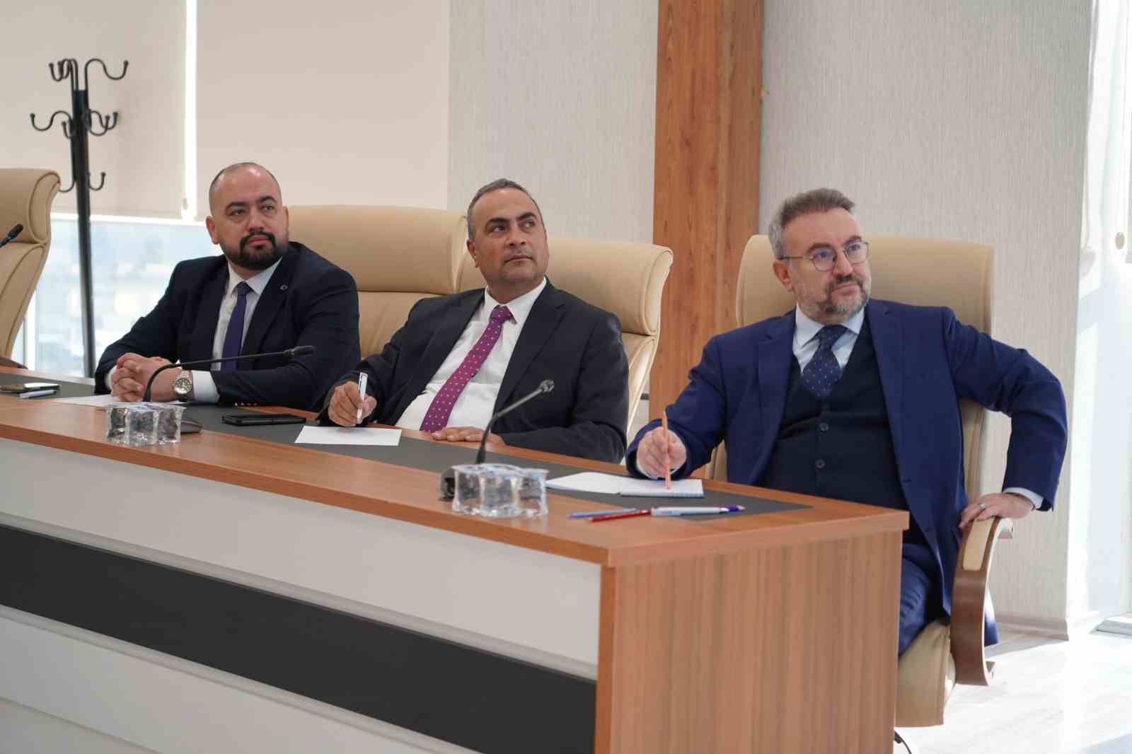 BAR&Uuml; ile Yozgat Bozok &Uuml;niversitesi arasında iş birliği protokol&uuml; imzalandı
