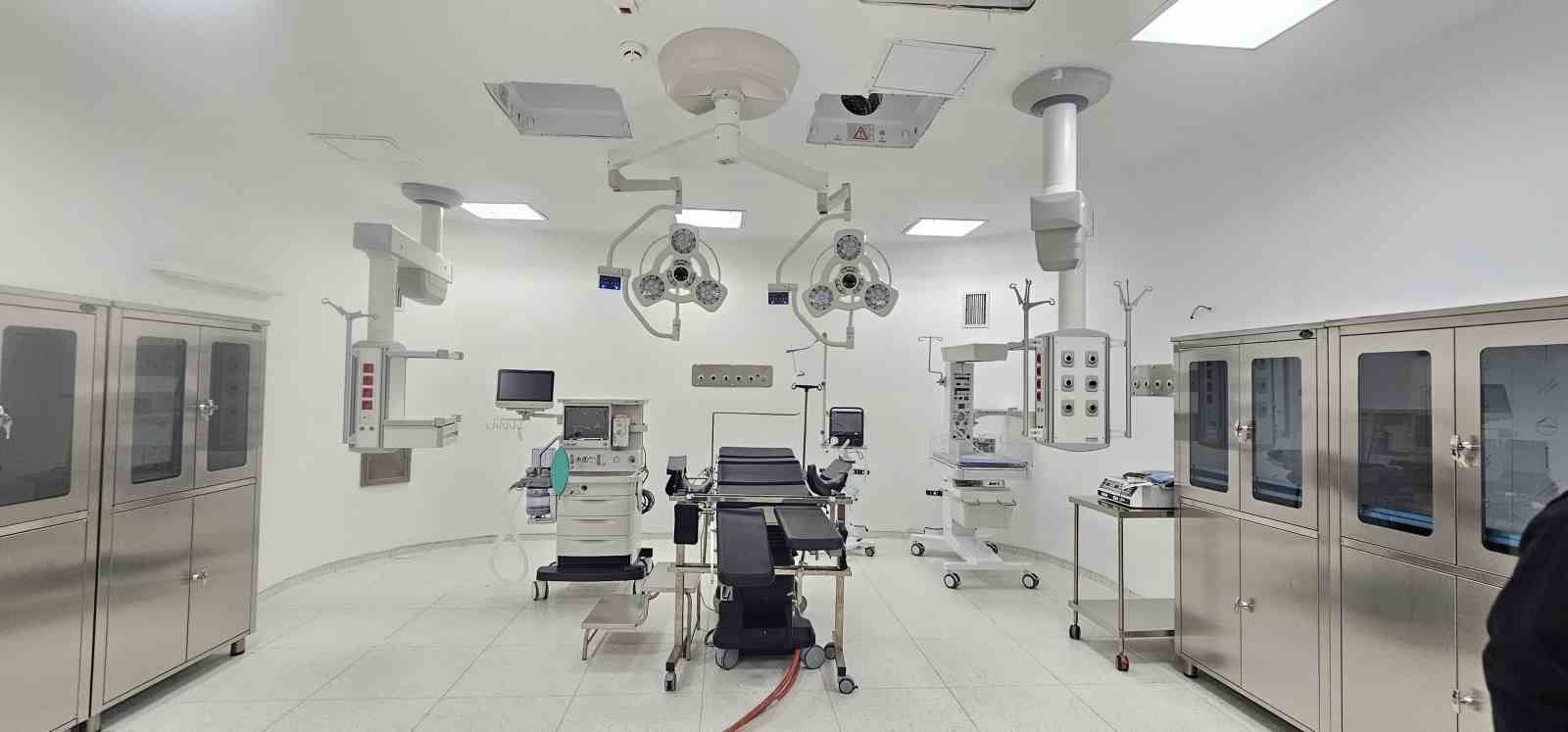 Hasköy Devlet Hastanesi yeni hizmet binasında hasta kabulüne başladı