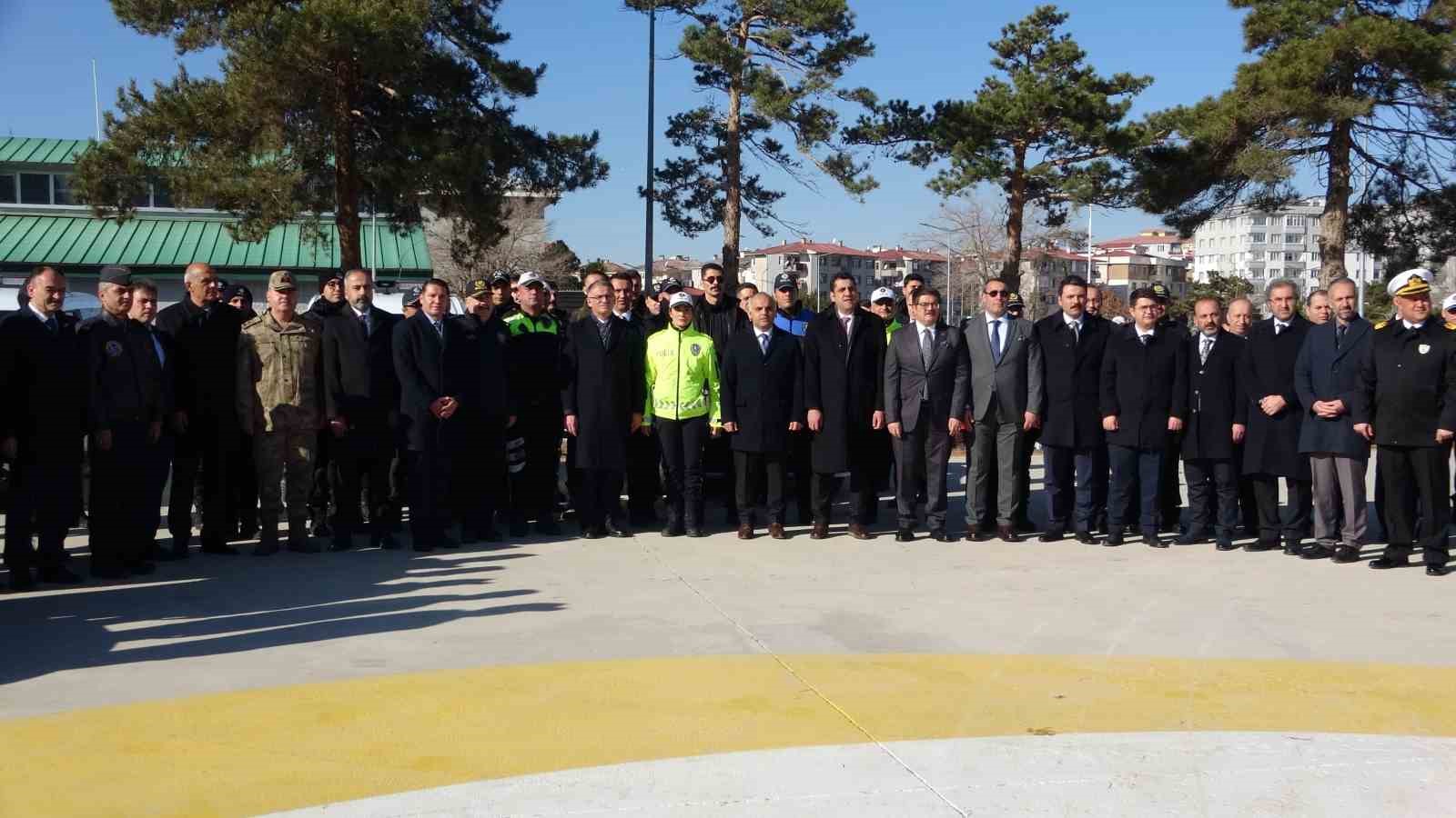 Van&rsquo;da emniyet b&uuml;nyesine alınan yeni ara&ccedil;lar t&ouml;renle teslim edildi
