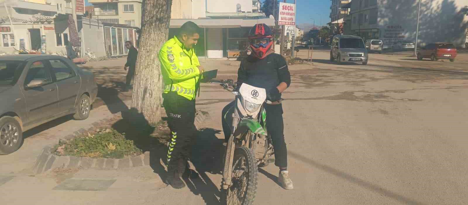 Gölbaşı ilçesinde motosiklet denetimleri devam ediyor