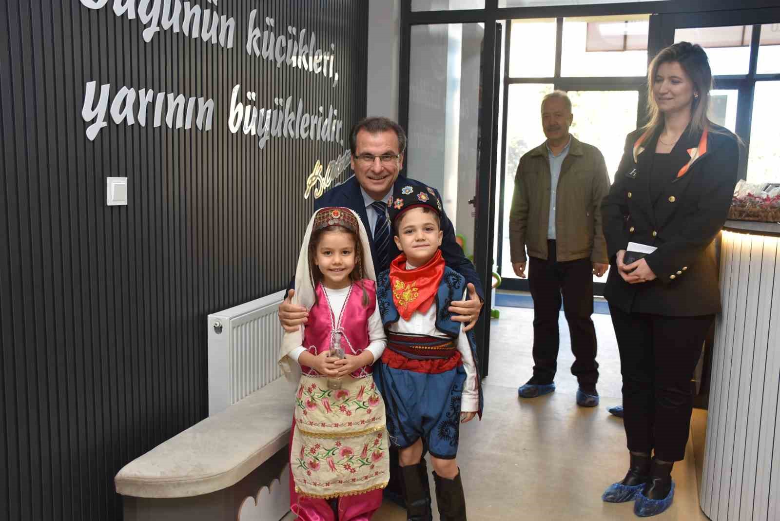 Salihli’de Tutum, Yatırım Ve Türk Malları Haftası kutlandı