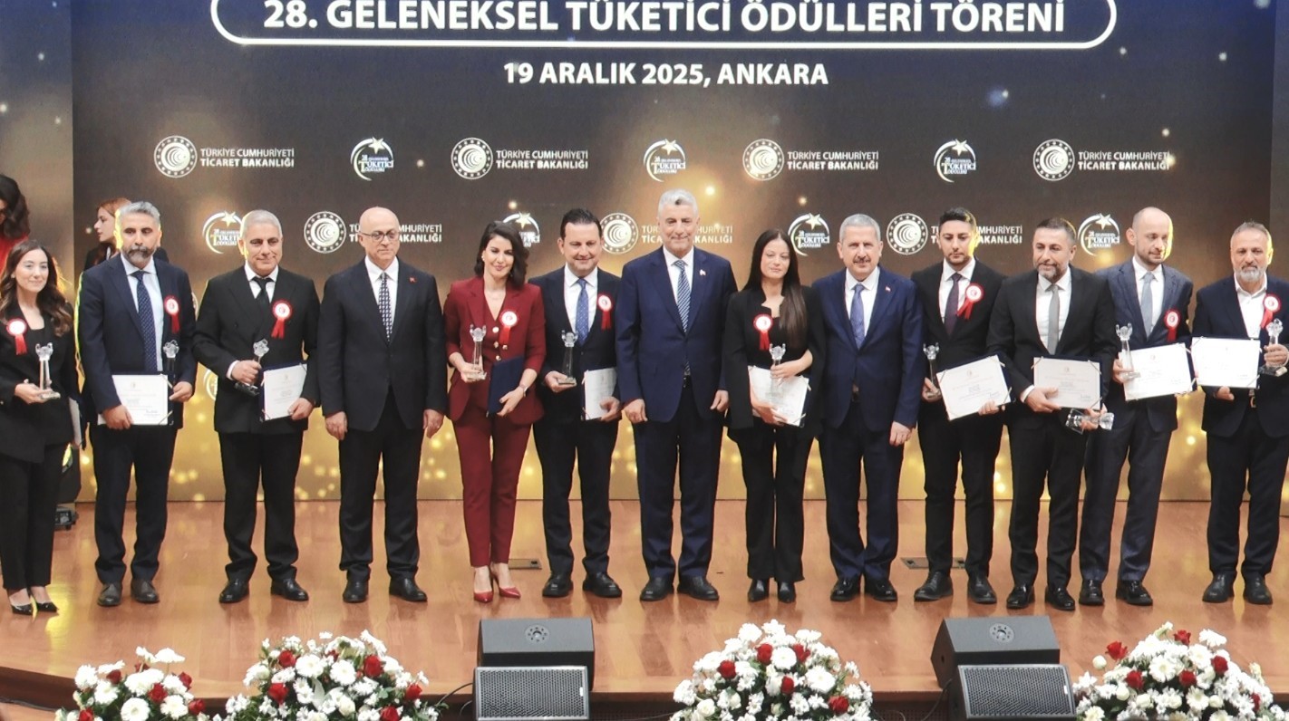 Bakan Bolat: "Son 2 buçuk senede Reklam Kurulu, 593 milyon lira idari para cezası uyguladı"
