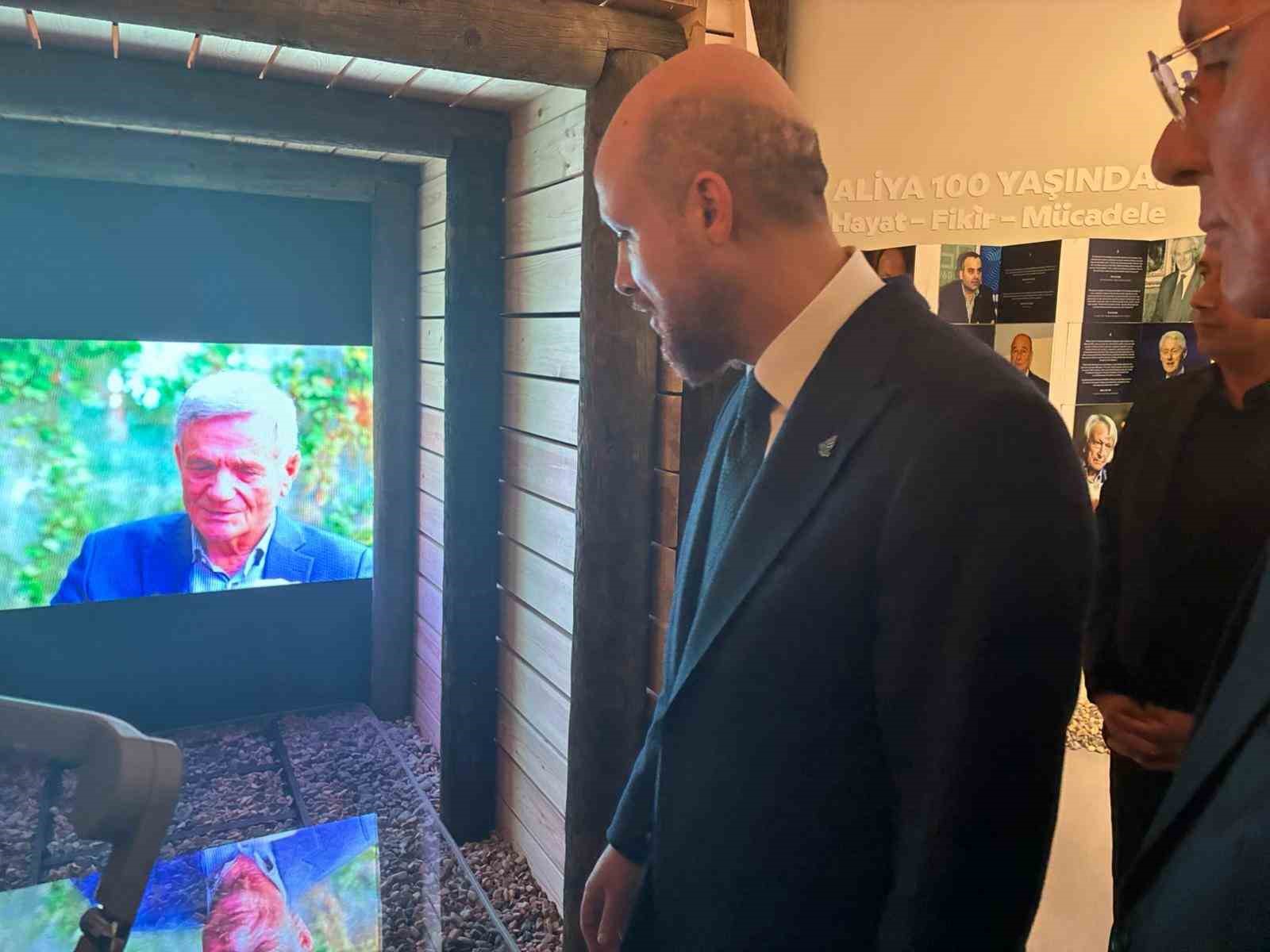 Aliya İzzetbegovi&ccedil;&rsquo;in 100. doğum yılına &ouml;zel sergi AKM&rsquo;de a&ccedil;ıldı
