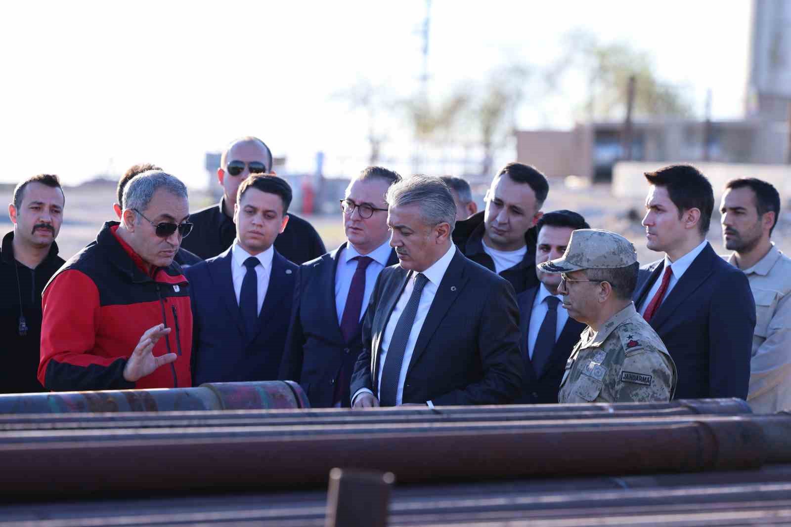Vali Akkoyun Nusaybin’de muhtarlarla istişare toplantısı düzenledi