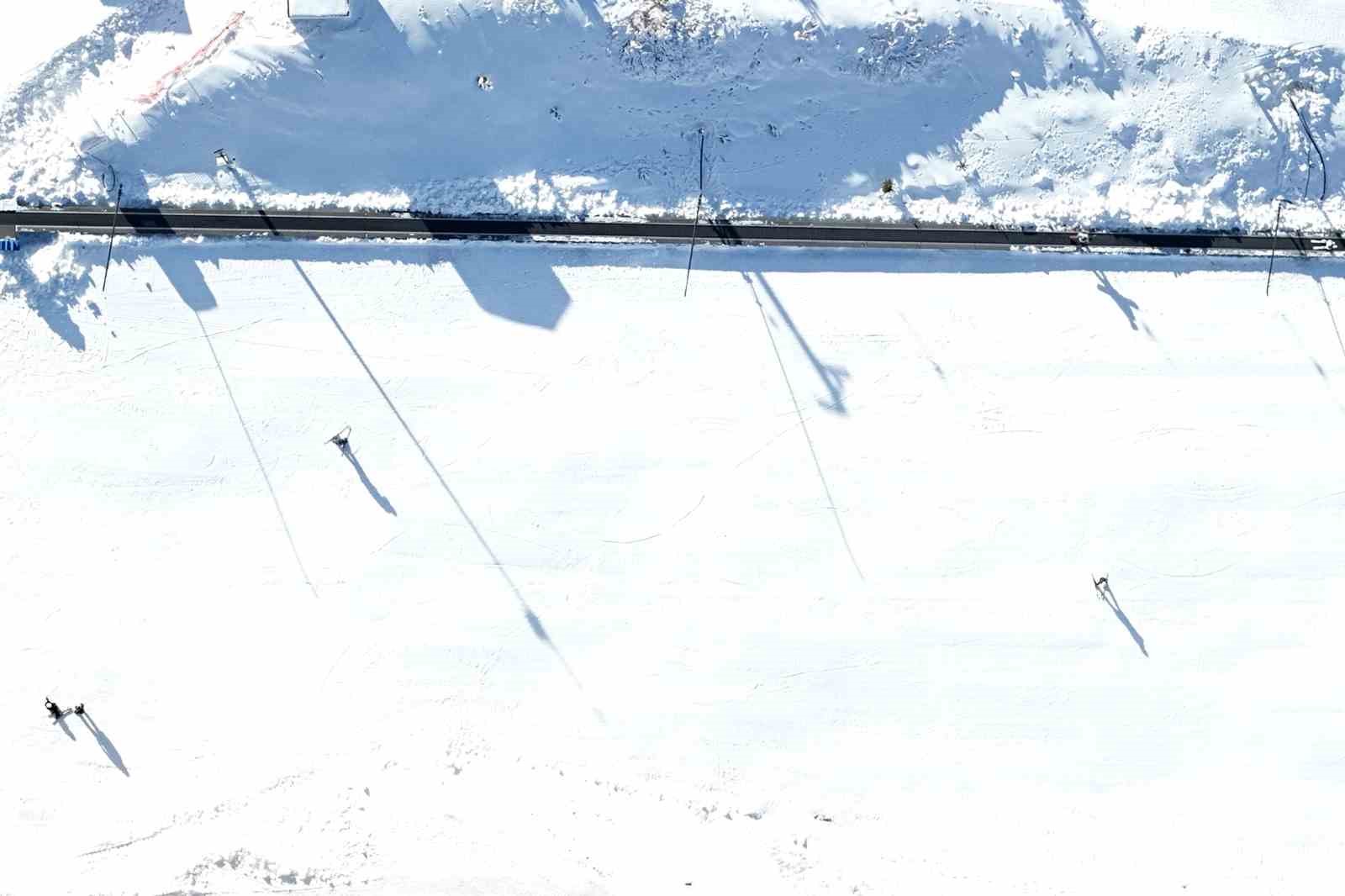 Kartalkaya&rsquo;da kayak sezonu a&ccedil;ıldı
