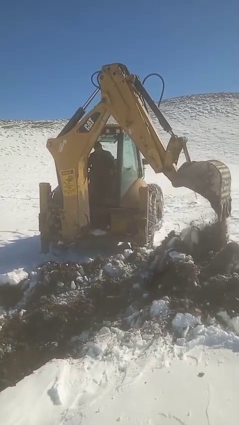 Tekman&rsquo;da ESKİ ekiplerinin zorlu mesaisi
