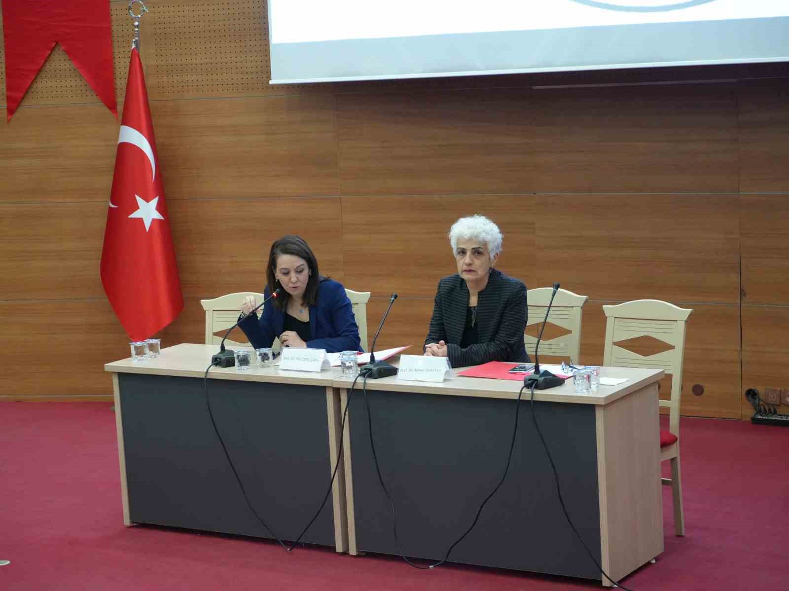 Kastamonu Üniversitesi’nde "Sağlık Turizmi ve Kapsayıcı Sağlık Yaklaşımları" masaya yatırıldı