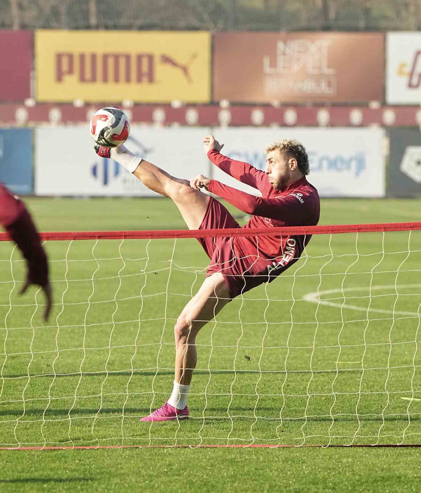 Galatasaray, Kasımpaşa maçı hazırlıklarına başladı