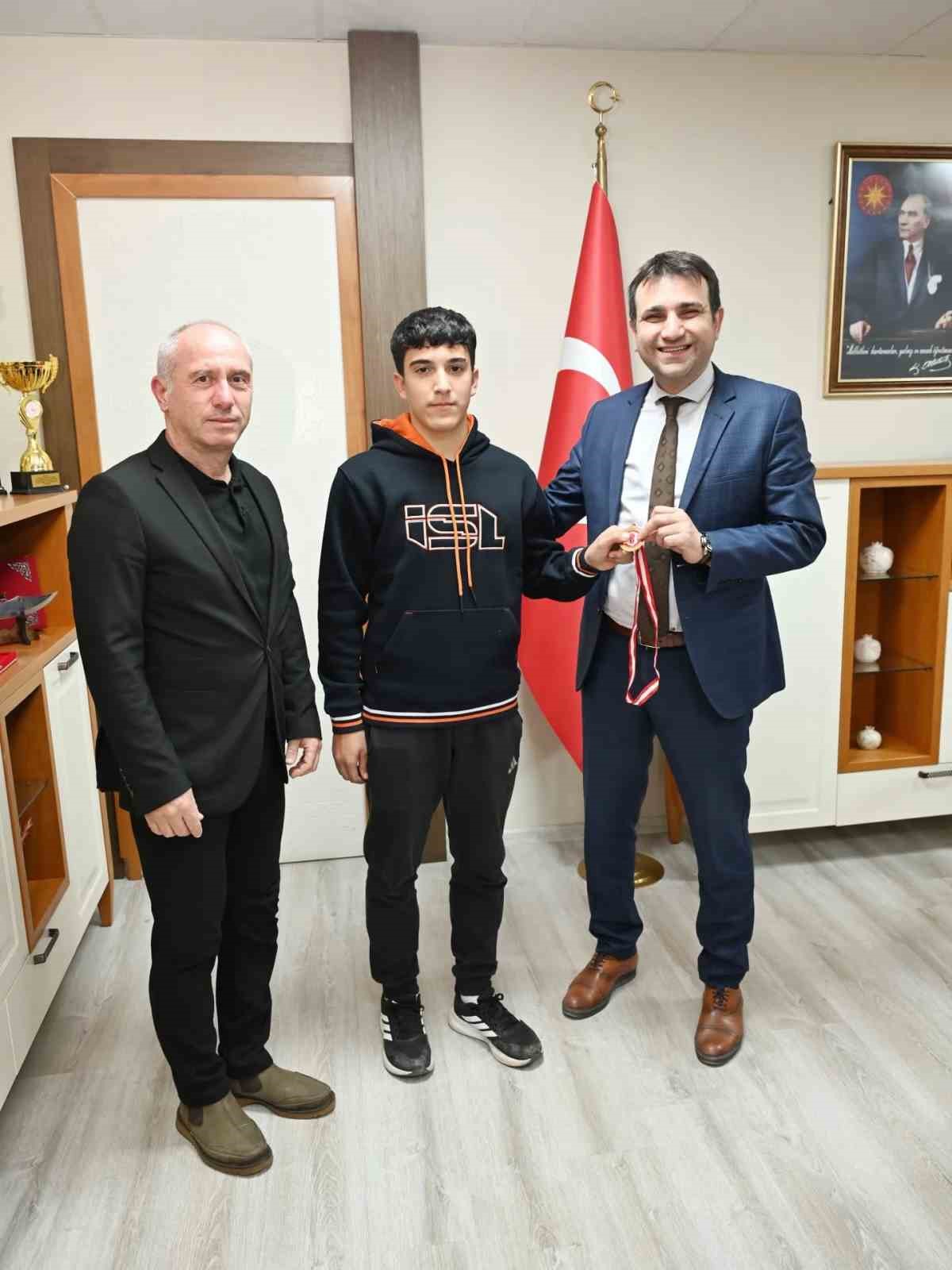 Aydınlı genç atıcı Yılmaz, milli takıma seçildi