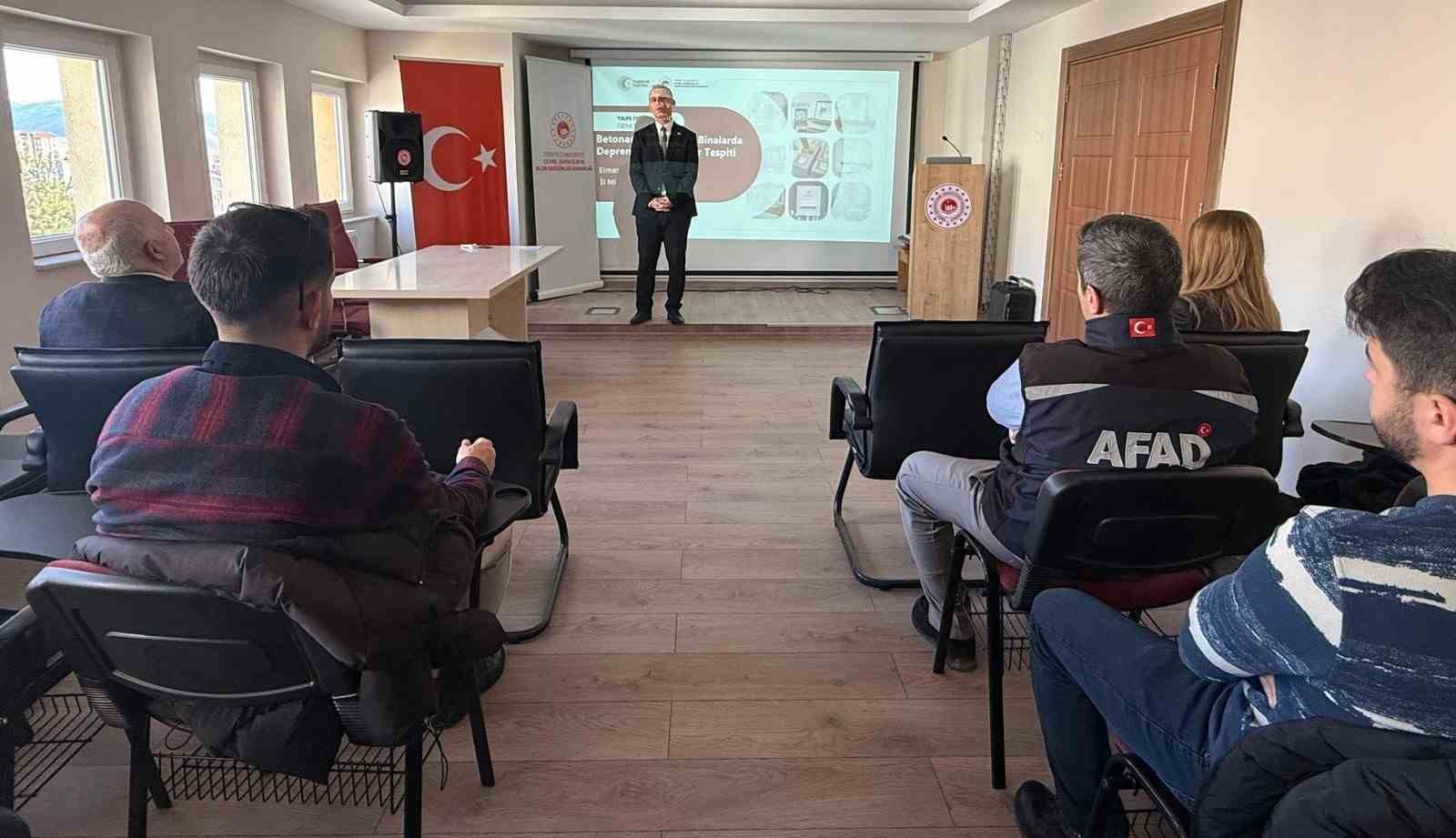 Bayburt’ta teknik personele hasar tespit eğitimi verildi