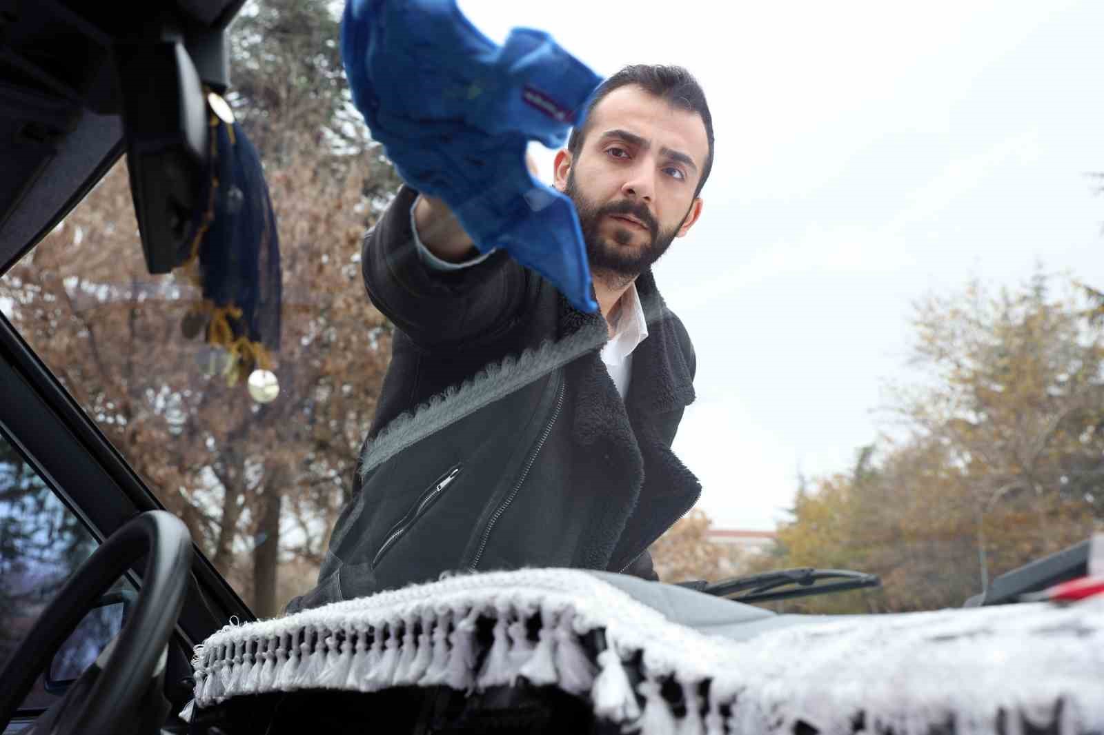 "Horoz" lakaplı bu araca galoşsuz binmek yasak