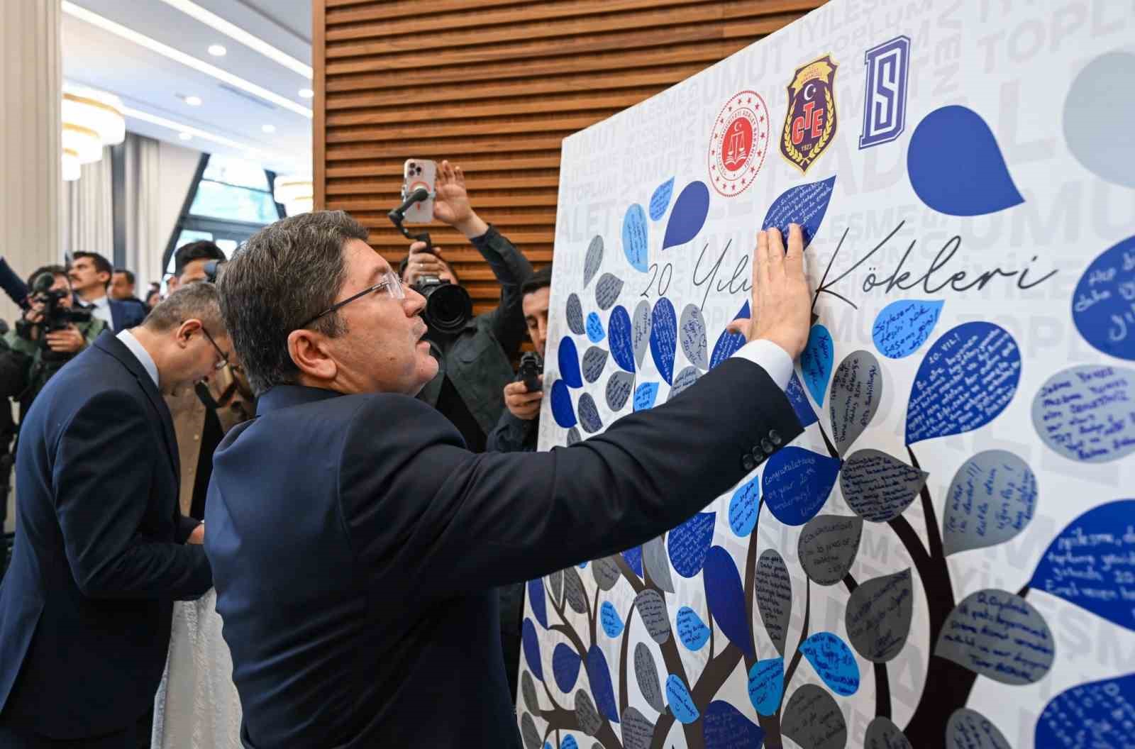 Eskişehir Cumhuriyet Başsavcısı Karakülah, ’20. Yıla Bütüncül Bakış Sempozyumu’na katıldı