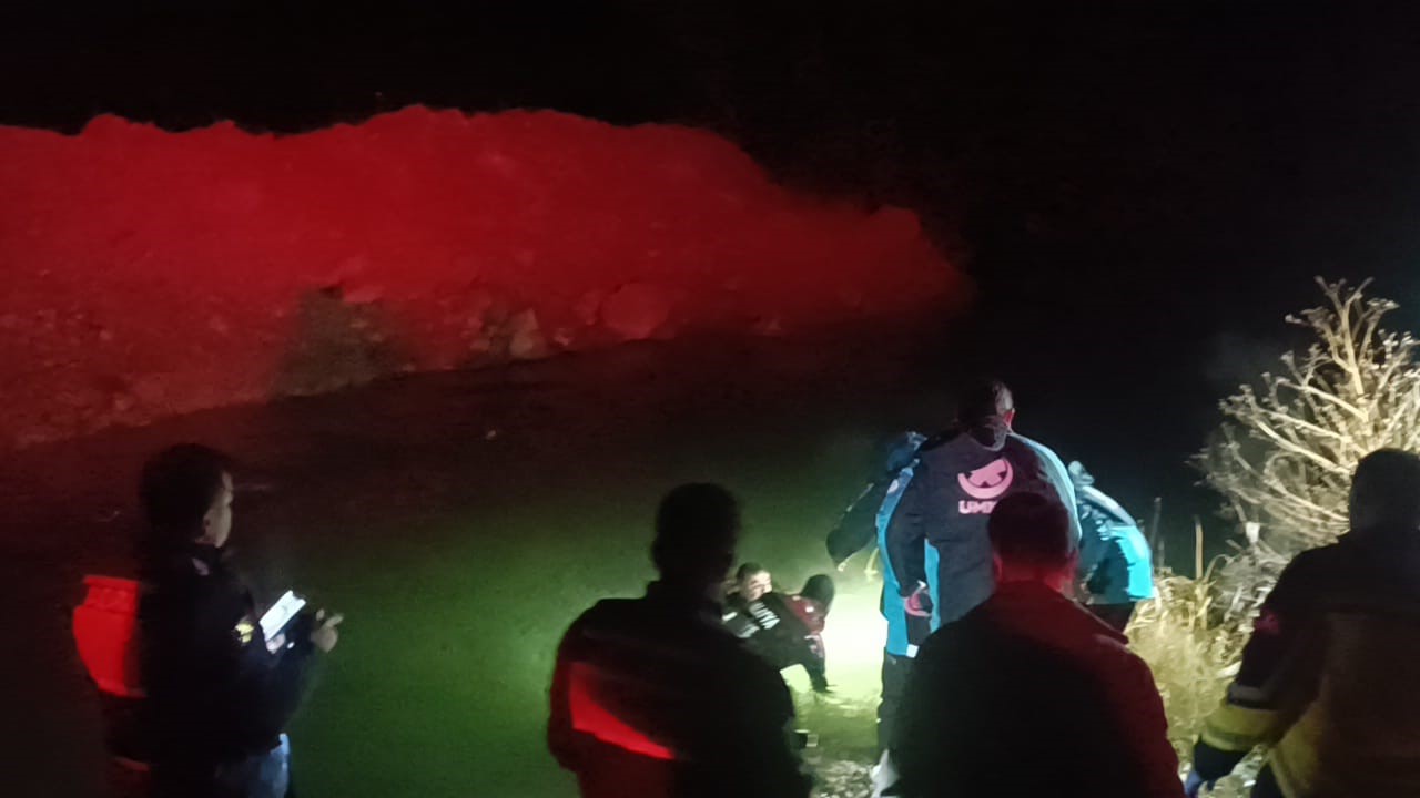 Malatya’da gölete giren genç hayatını kaybetti