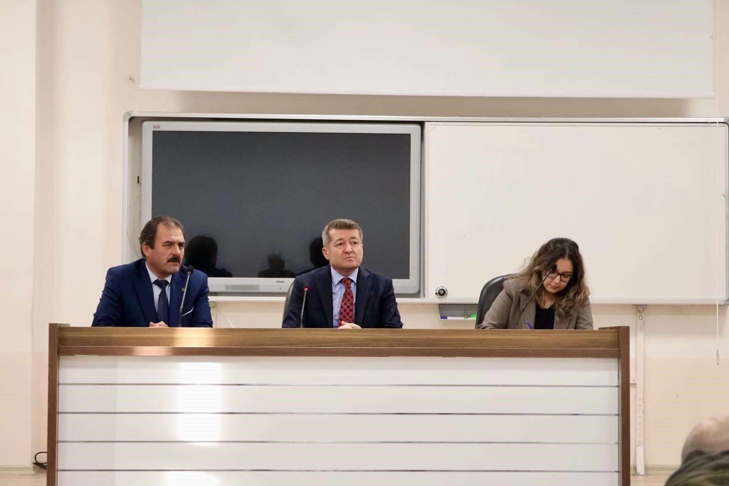 Bilecik’te devamsızlıkla mücadele toplantısı gerçekleştirildi