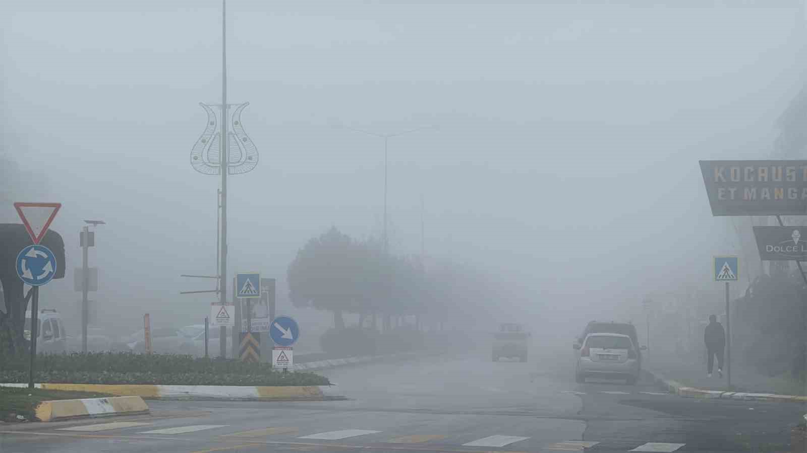 G&uuml;n doğumuyla buluşan sis g&ouml;rsel ş&ouml;len sundu
