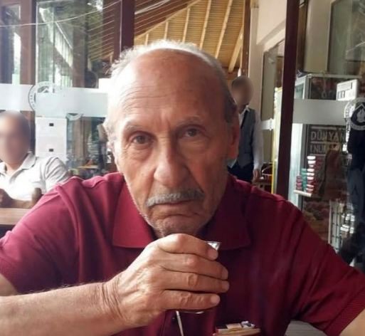 Burdur’da emekli öğretmen evinde ölü bulundu