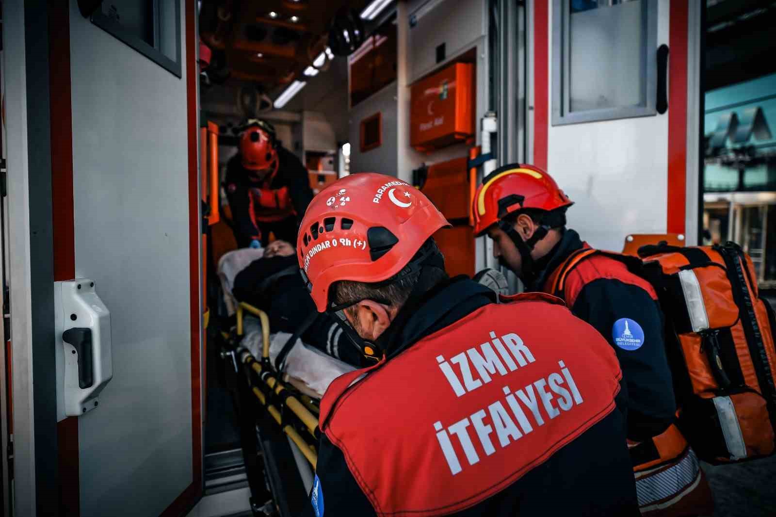 G&ouml;kdelende nefes kesen tatbikat
