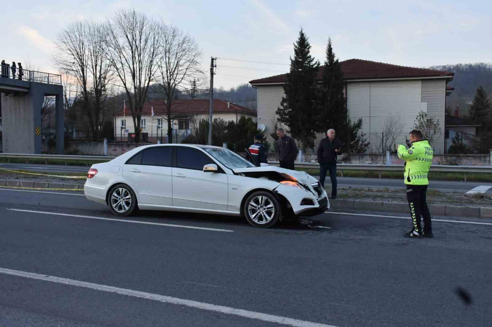 Otomobilin &ccedil;arpması neticesinde hayatını kaybeden şahıs defnedildi
