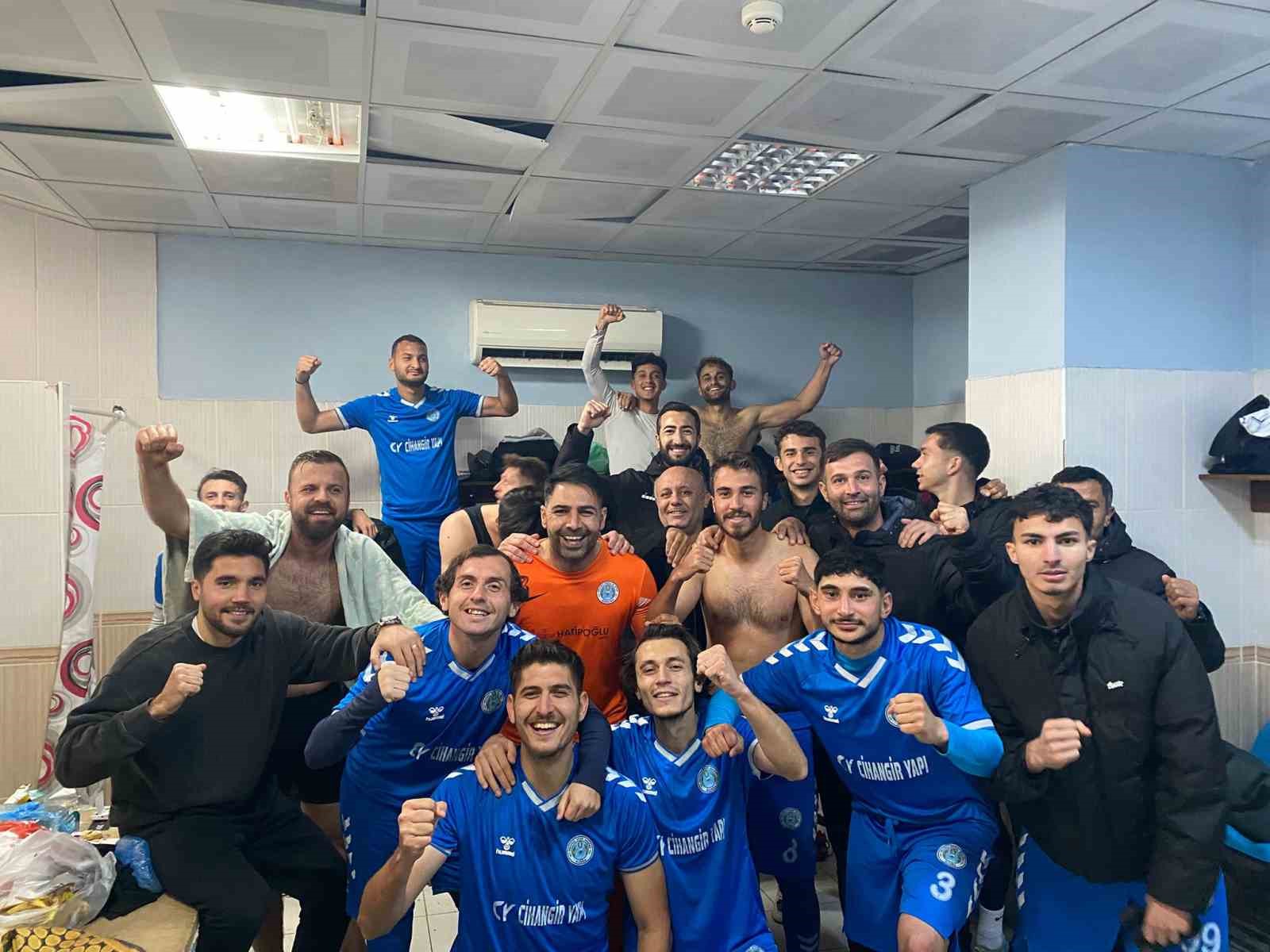 Aliağa Helvacı Spor deplasmanda tek golle galip
