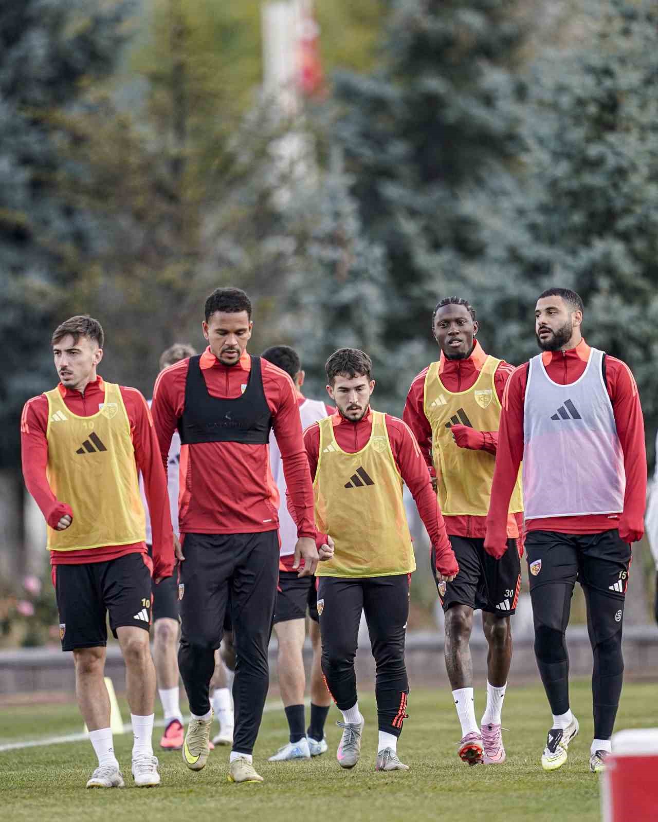 Kayserispor’da 5 eksik var