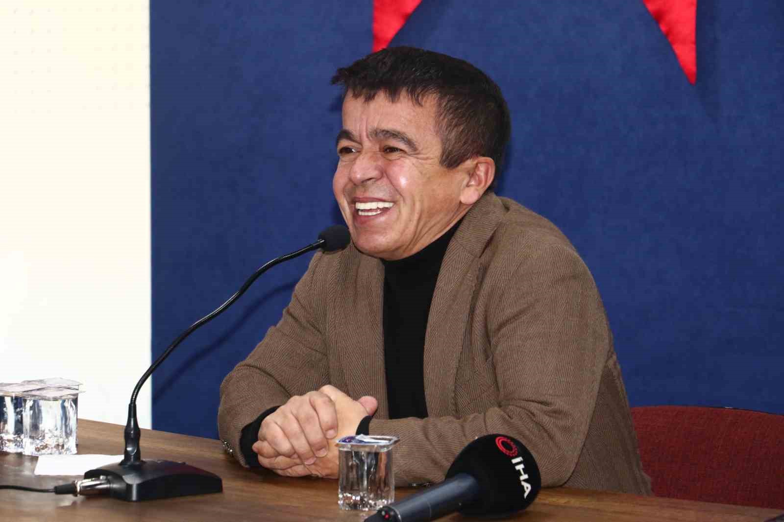 Eski milli halterci Halil Mutlu, ilkokul öğrencileriyle buluştu