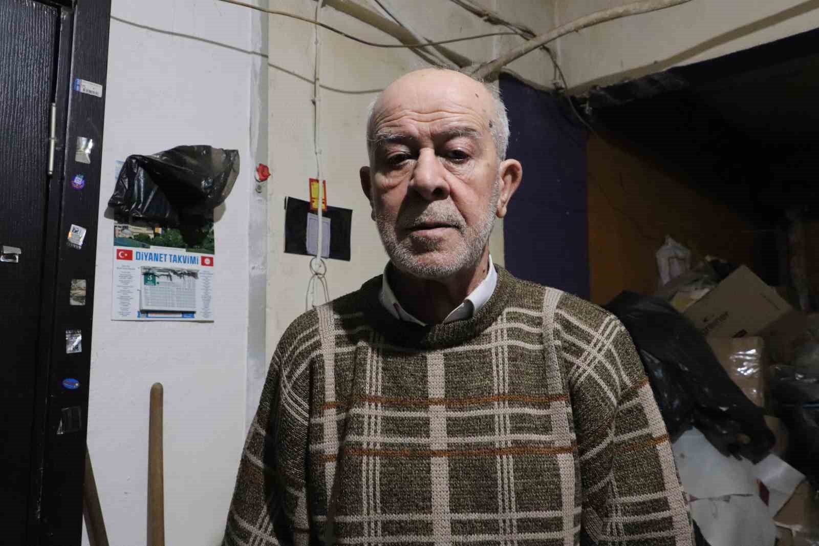 75 yaşındaki Hasan G&uuml;rb&uuml;z&rsquo;&uuml;n sesini İHA duyurdu, Avusturya&rsquo;dan gurbet&ccedil;i yetişti
