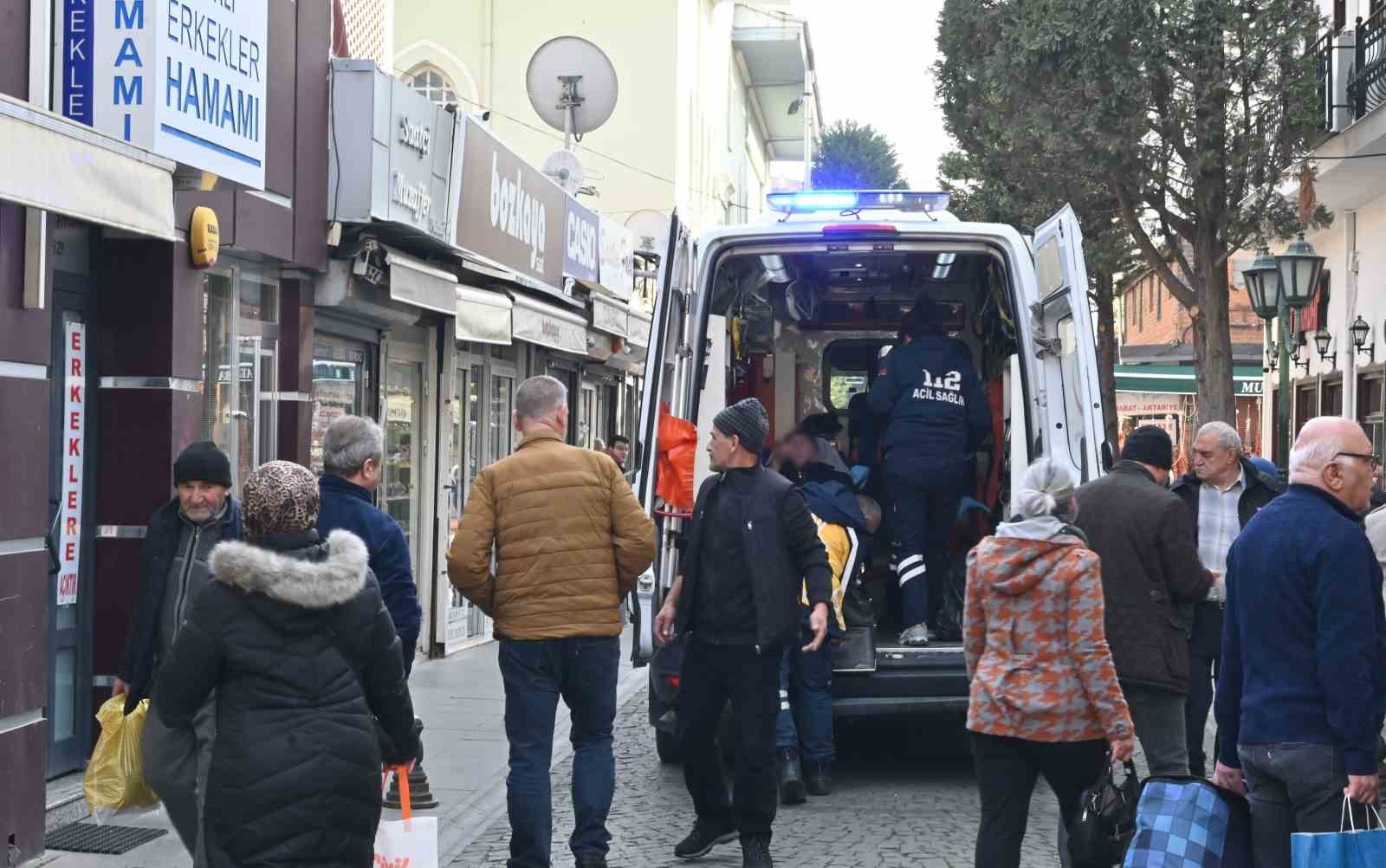 Eskişehir’de hamamda yere düşen vatandaş hastanelik oldu