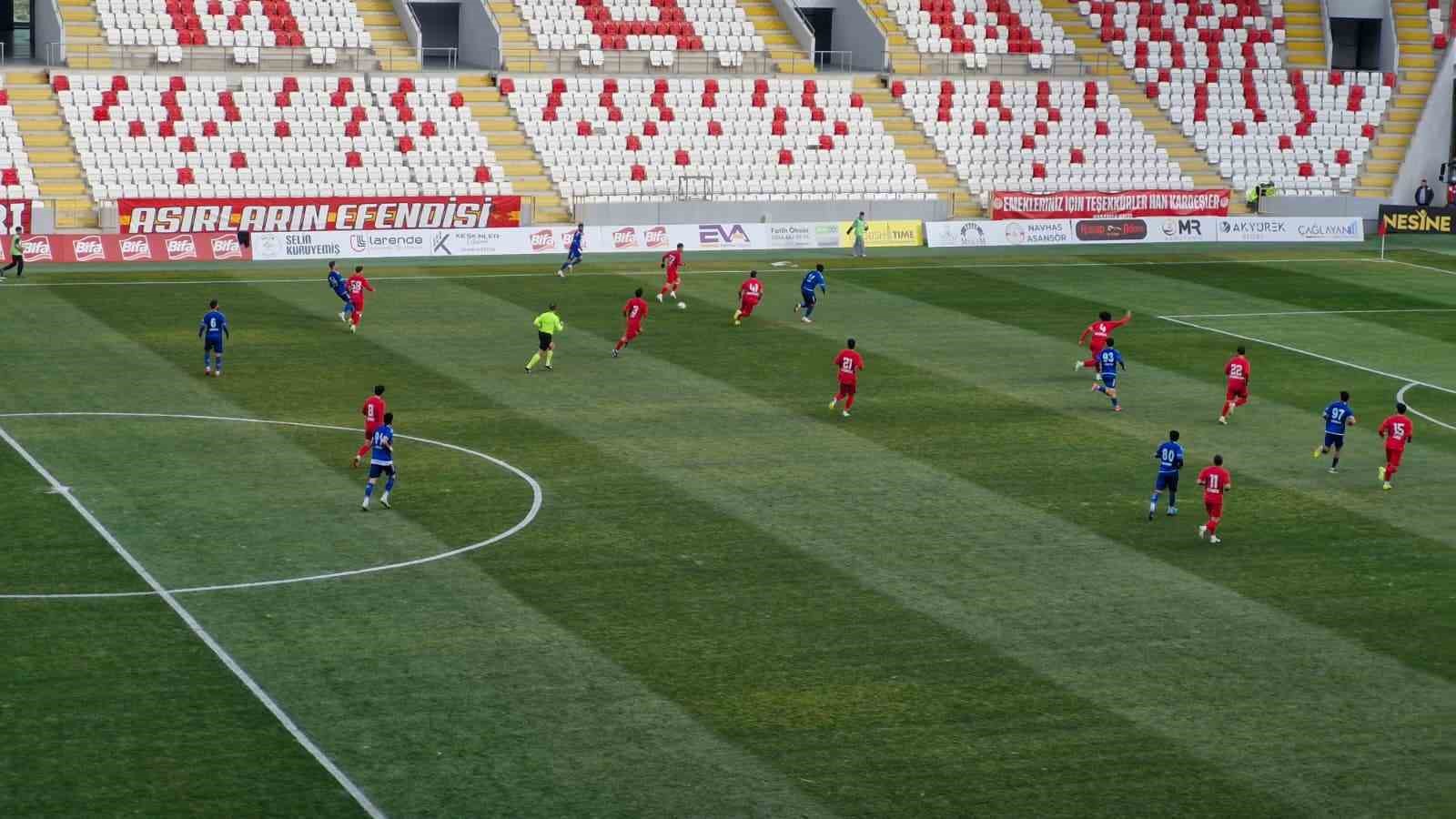 TFF 2. Lig: Karaman FK: 1 - Sincan Belediyesi Ankaraspor: 1