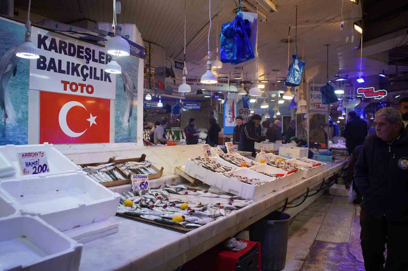 Hamsi zirvedeki yerini istavrite bıraktı İhlas Haber Ajansı