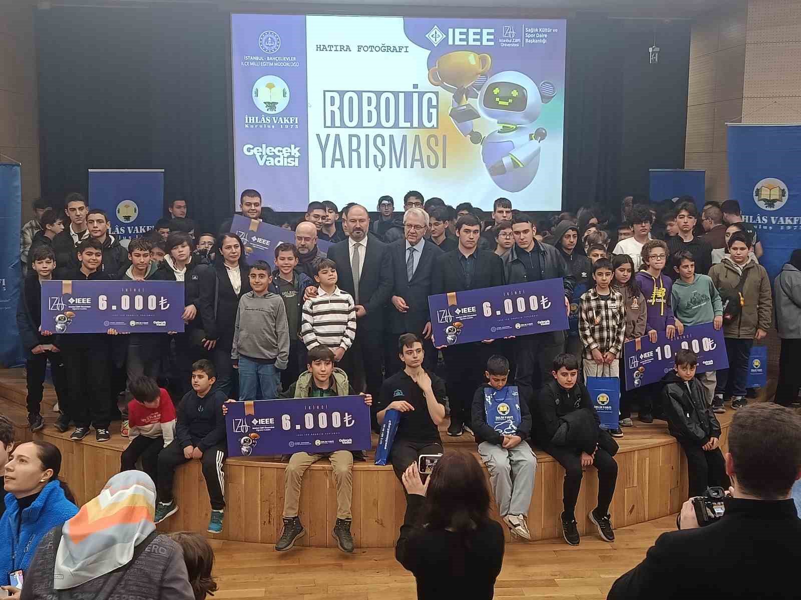Robolig 2025 Robotik Kodlama yarışması, b&uuml;y&uuml;k ilgi g&ouml;rd&uuml;
