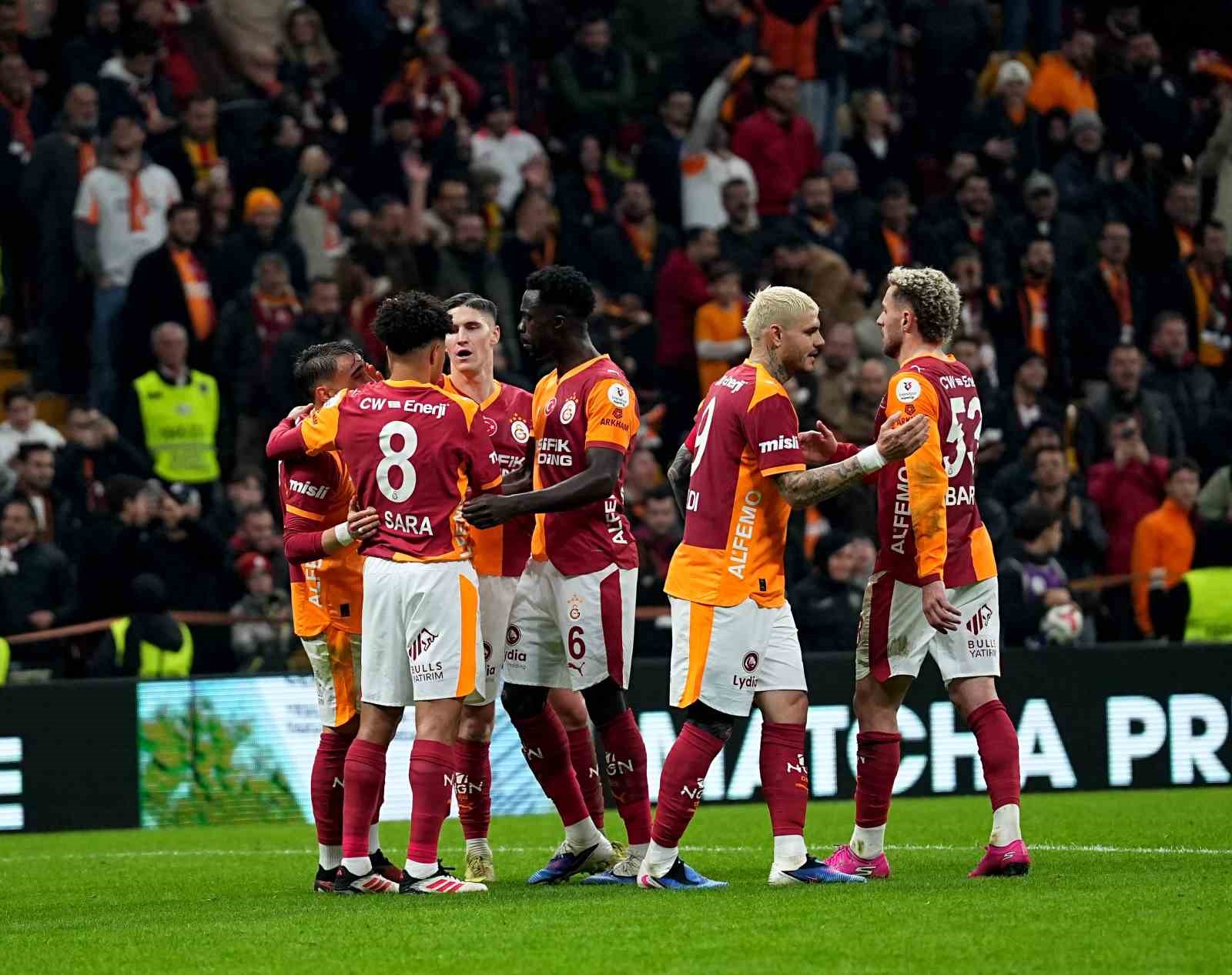 Galatasaray’dan ligde üst üste 3. galibiyet
