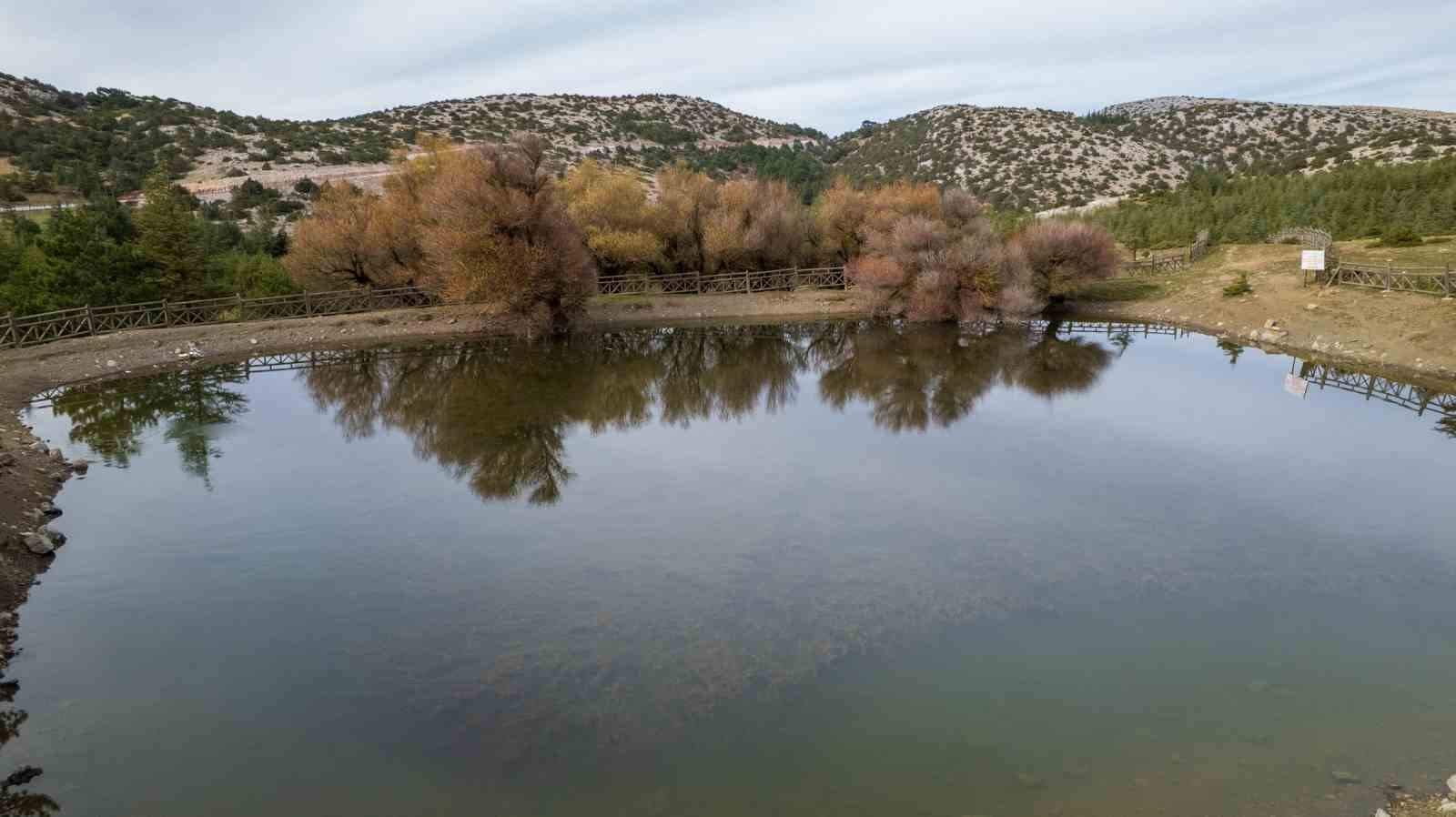 Spil Dağında kar hasreti