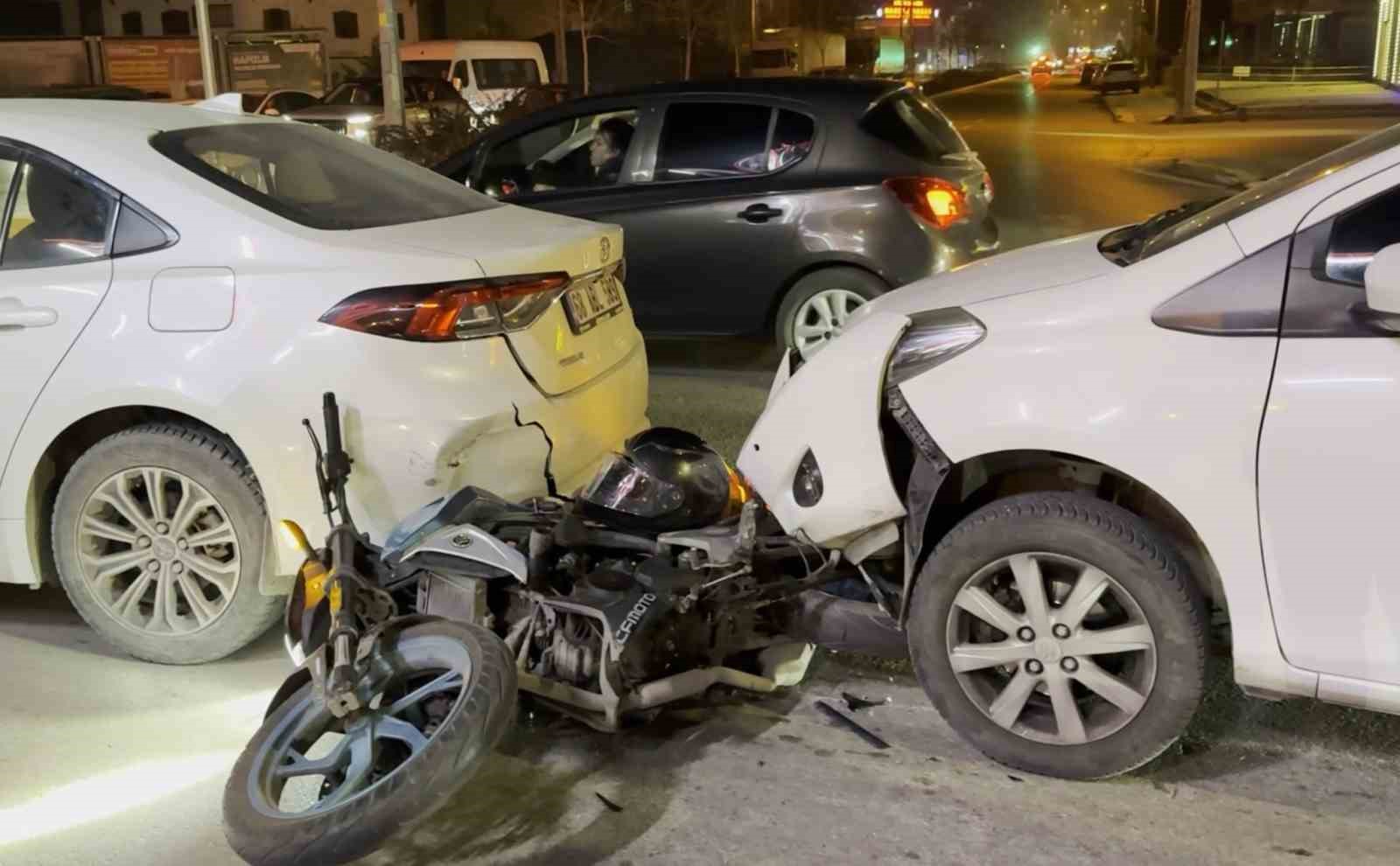 Aksaray’da 4 araçlı zincirleme kaza: 1 yaralı