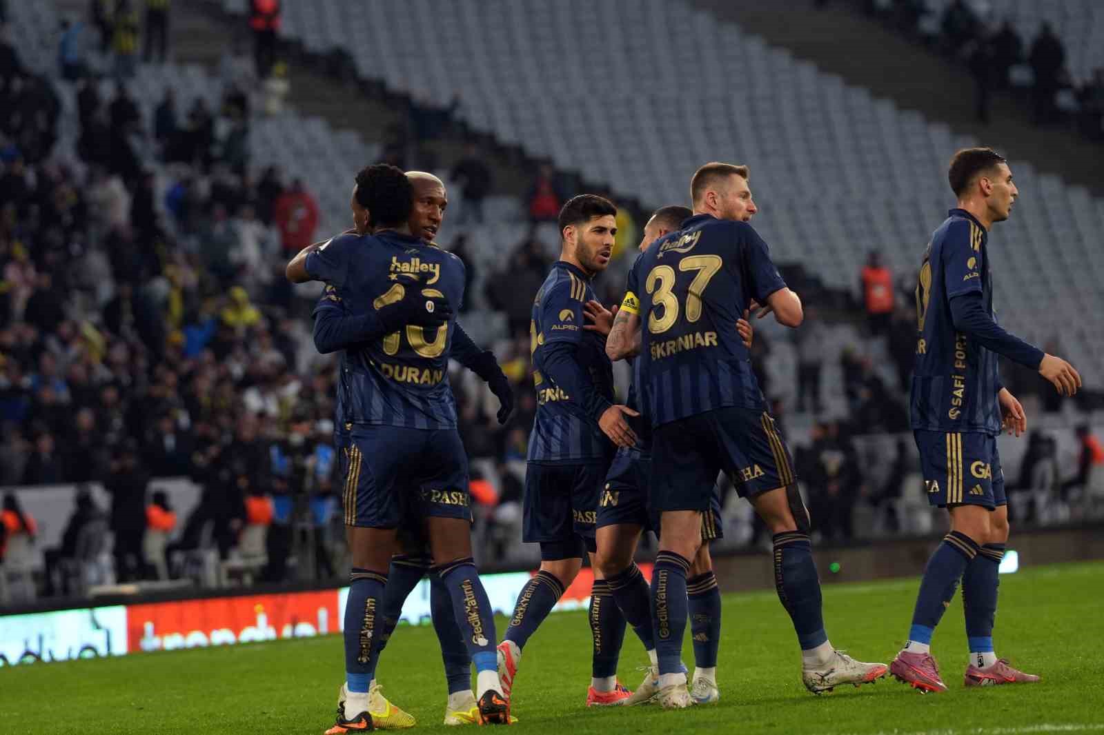 Fenerbah&ccedil;e&rsquo;de hedef kupaya 3 puanla başlamak
