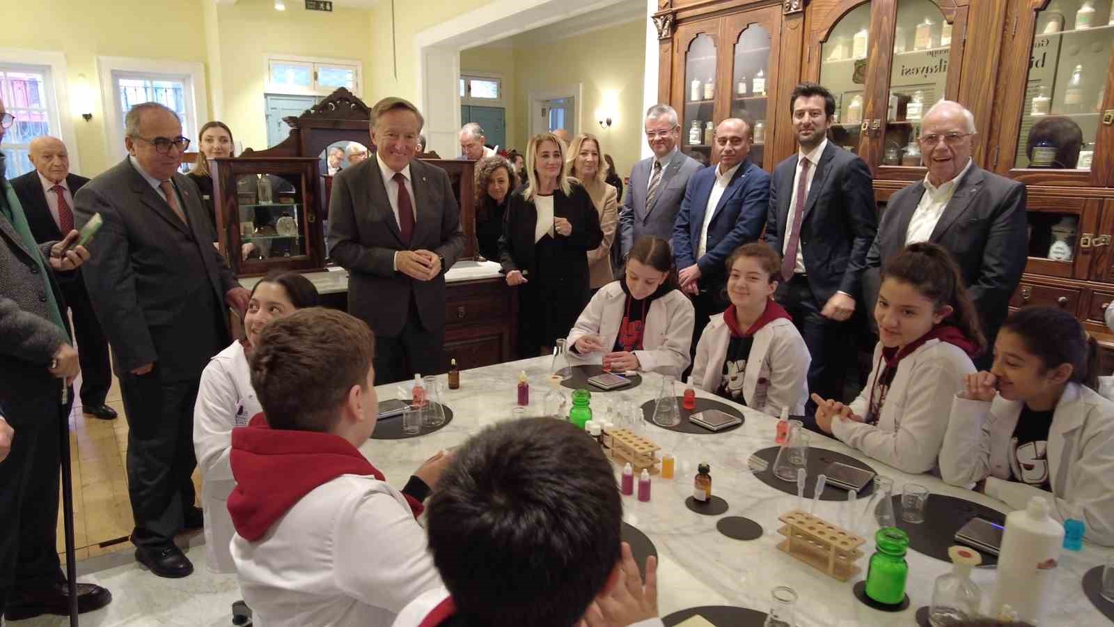 Süleyman Ferit Eczacıbaşı Yenilikçi Öğrenme Merkezi faaliyetlerine başladı